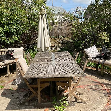 Ynyswen Bed & Breakfast Nantgaredig Екстер'єр фото