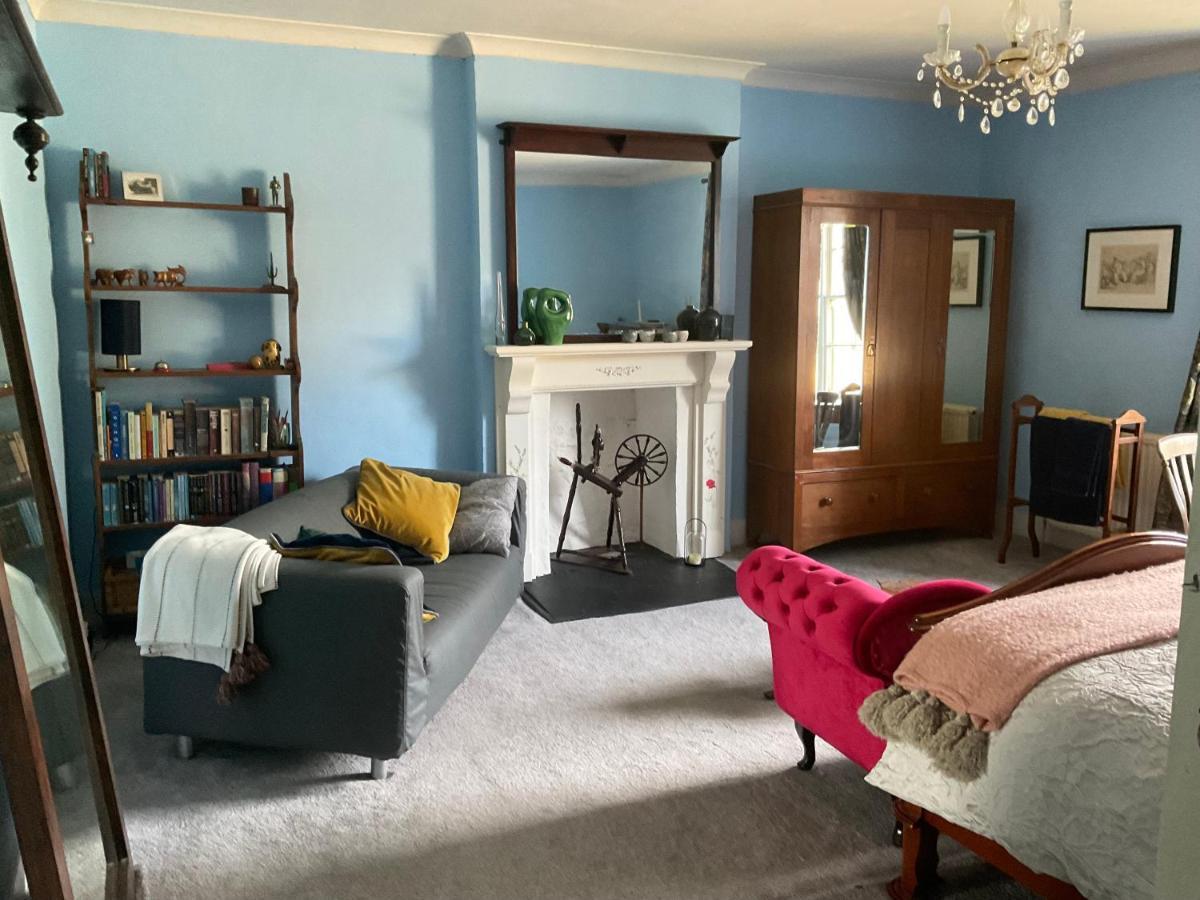 Ynyswen Bed & Breakfast Nantgaredig Екстер'єр фото